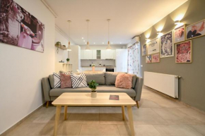 Splendid 2BR Apartment with Breathtaking Views of Casa Poporului